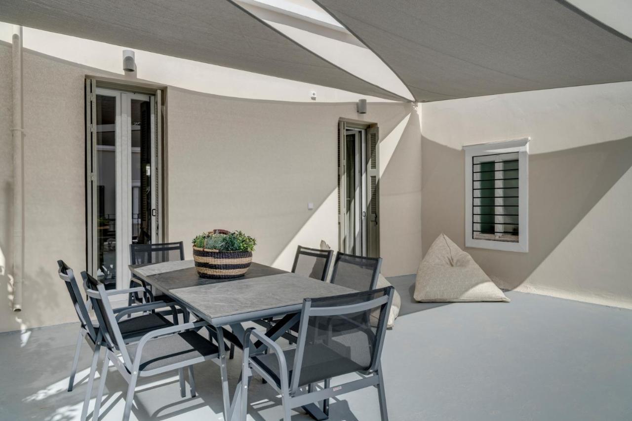 The Heart Of Syra - Your Home In Ermoupolis Eksteriør bilde